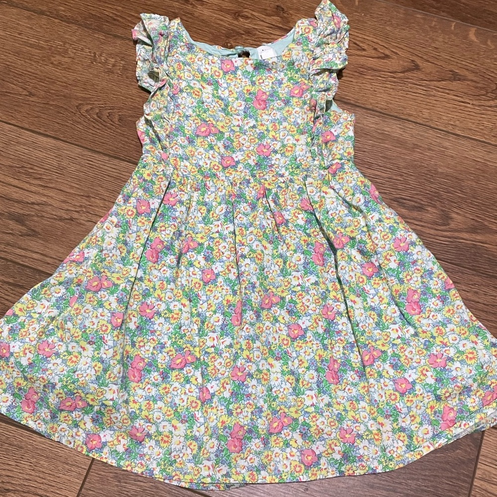 GAP Floral Spring, Easter Flared Flowy Dress Flutter Sleeves, Back Cutout